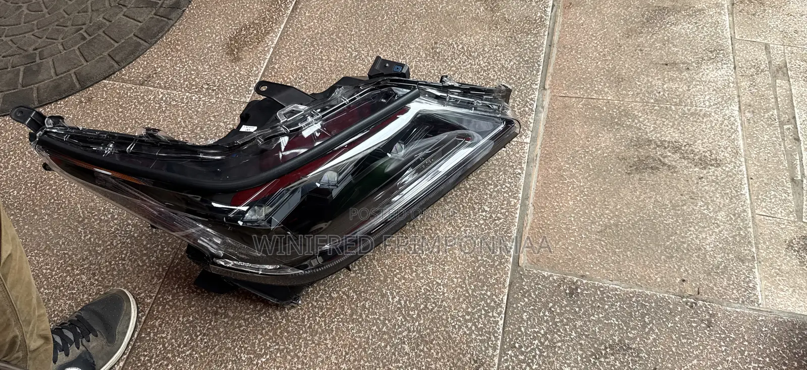 Lexus Lx570 2008,2009,20,2011,2012,2013,2018,2017,2019,2020 Headlight