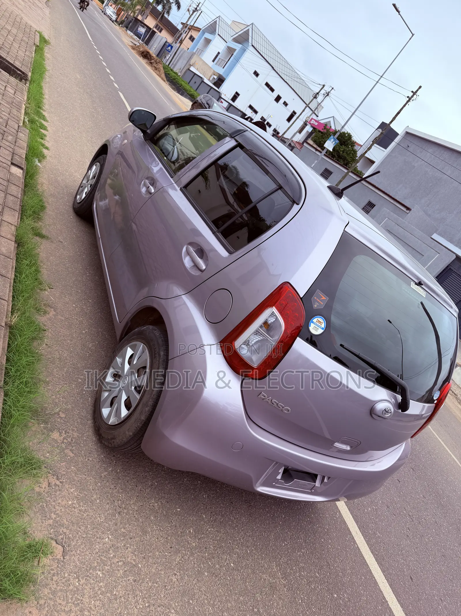 Toyota Passo 2015 Purple