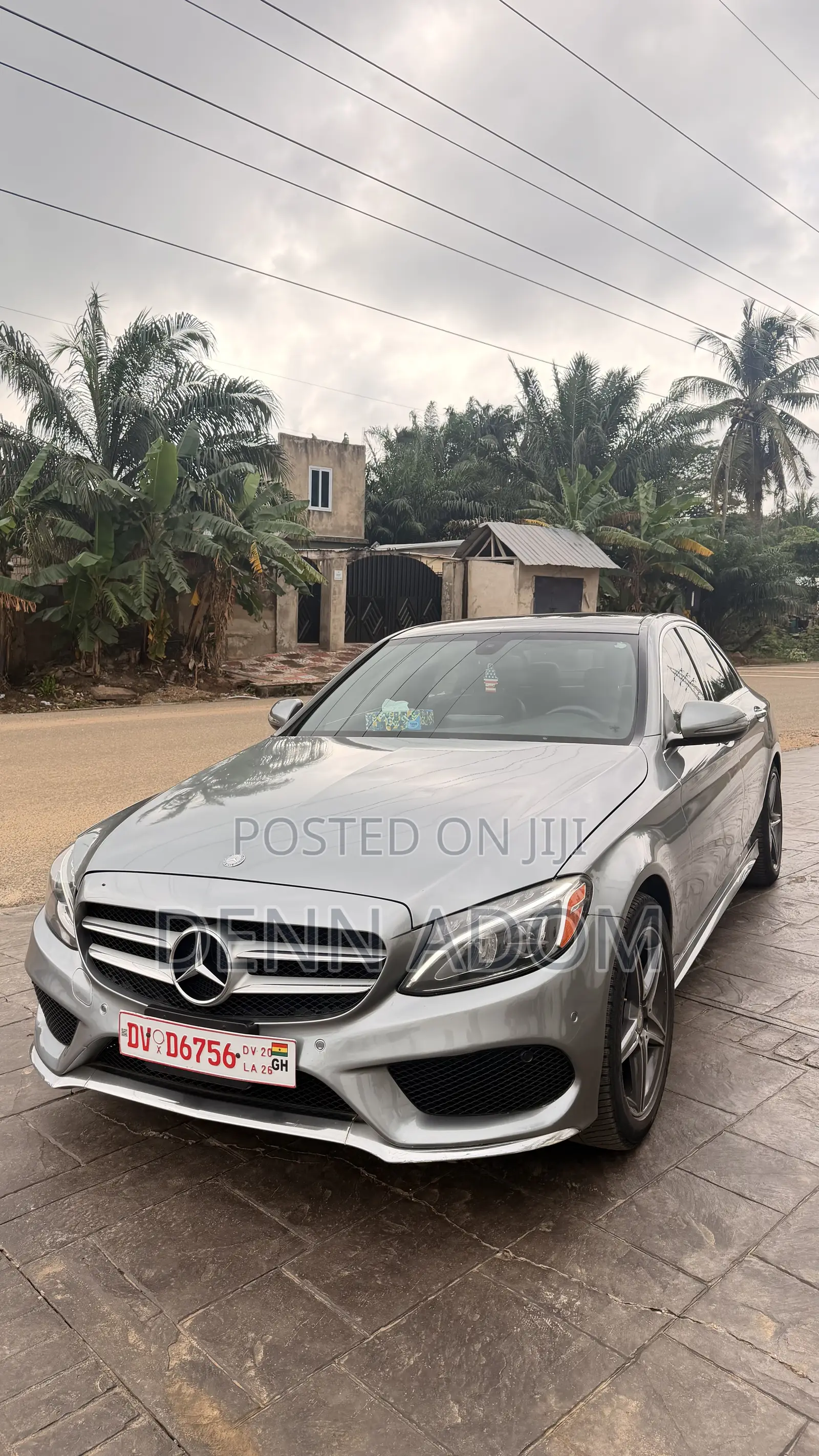 Mercedes-Benz C300 Luxury Sedan RWD (2.0L 4cyl 7A) 2016 Gray
