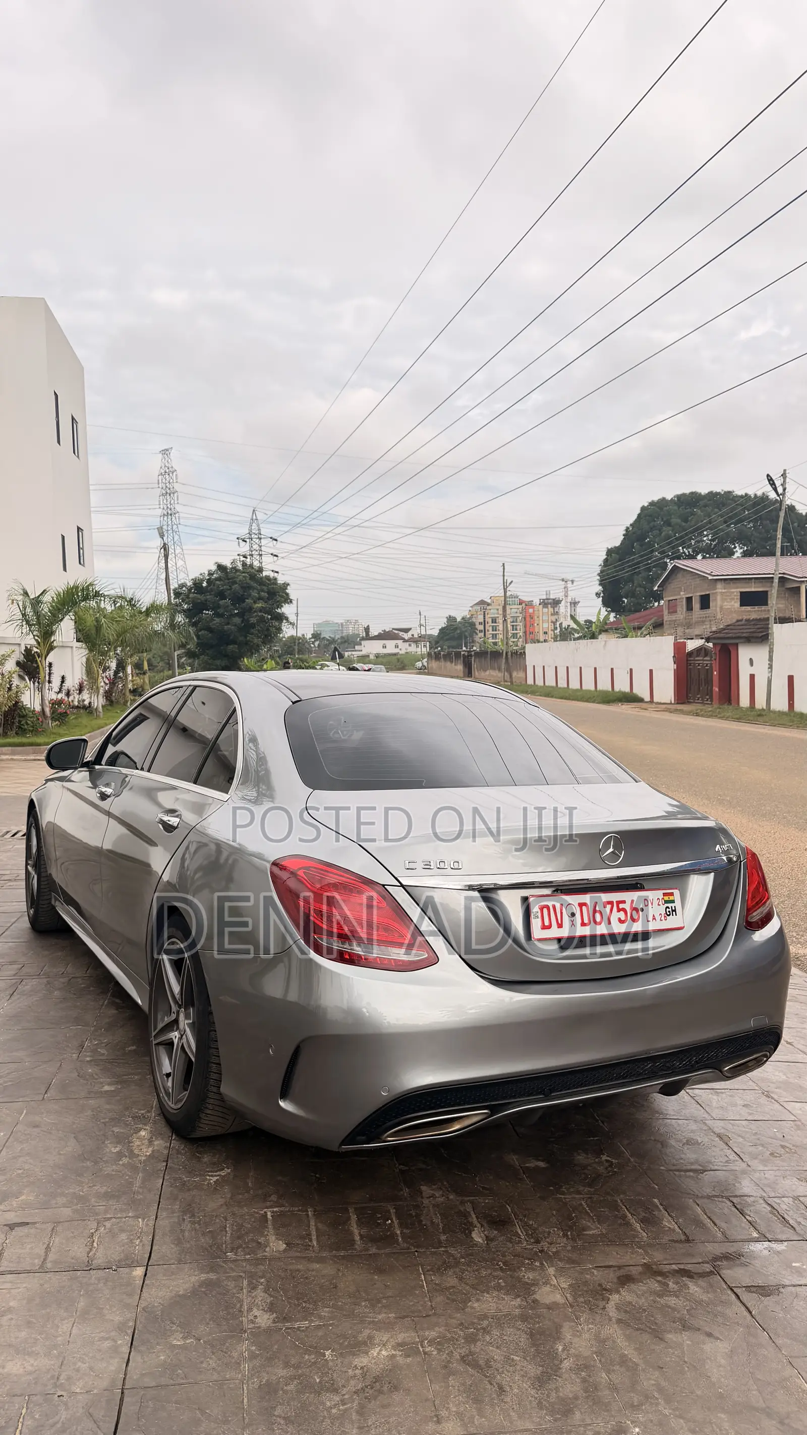 Mercedes-Benz C300 Luxury Sedan RWD (2.0L 4cyl 7A) 2016 Gray