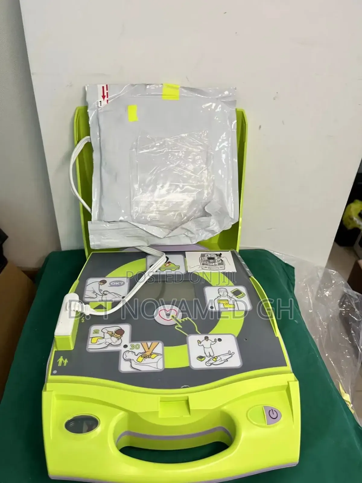 AED Defibrillator Zoll Plus (Standard Edition)