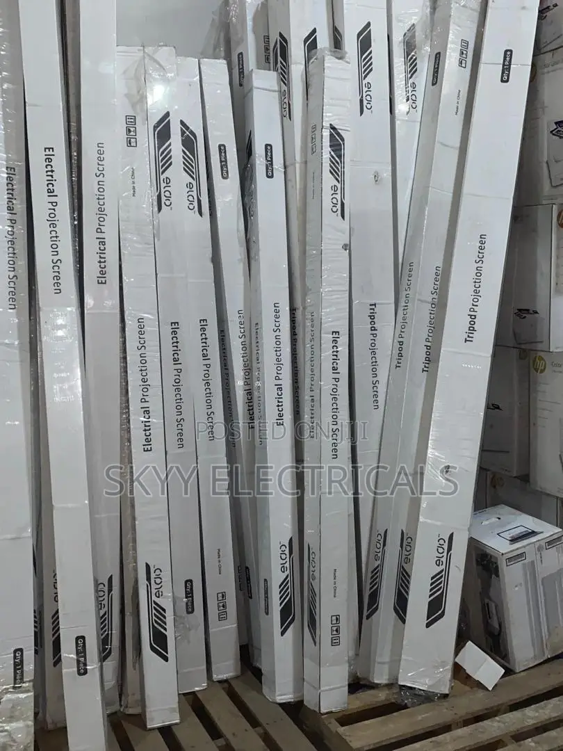 Eldo Electrical Screen 200*200