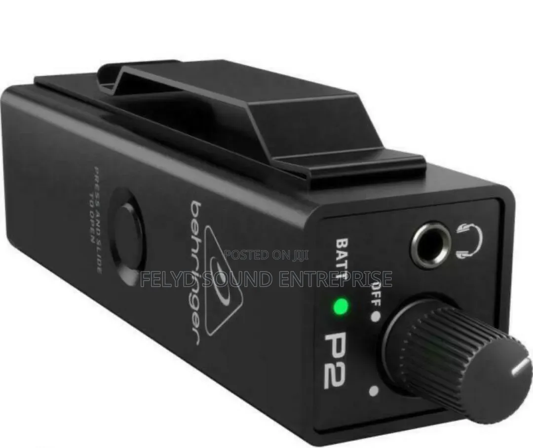 Behringer Powerplay P2
