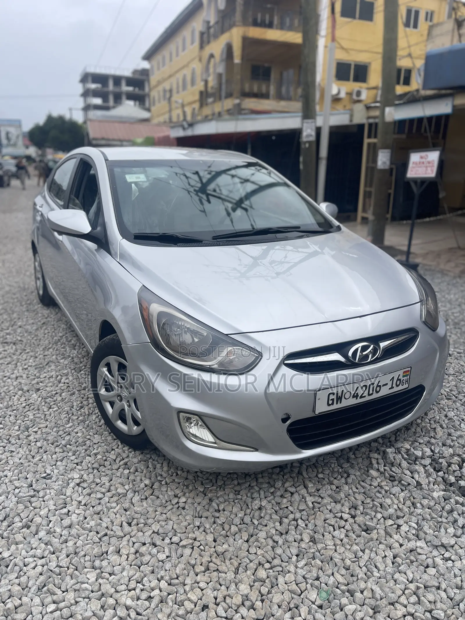 Hyundai Accent SE 2013 Silver