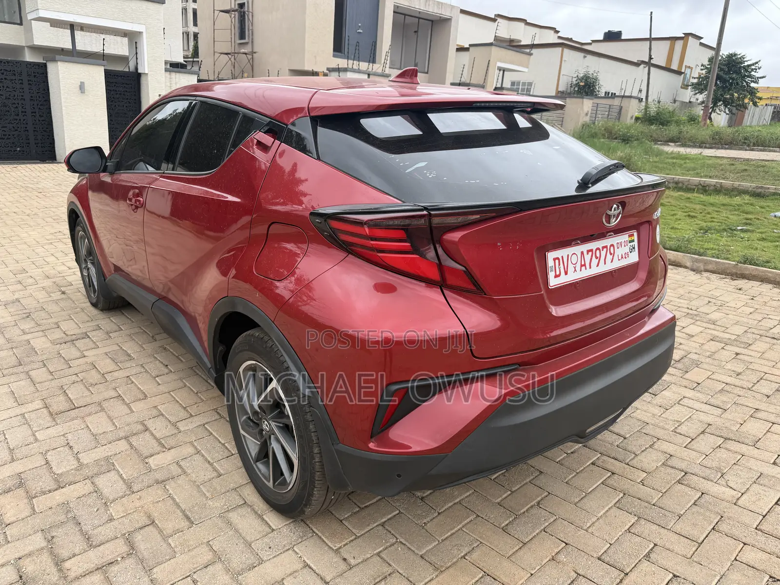 Toyota C-HR 2022 Red