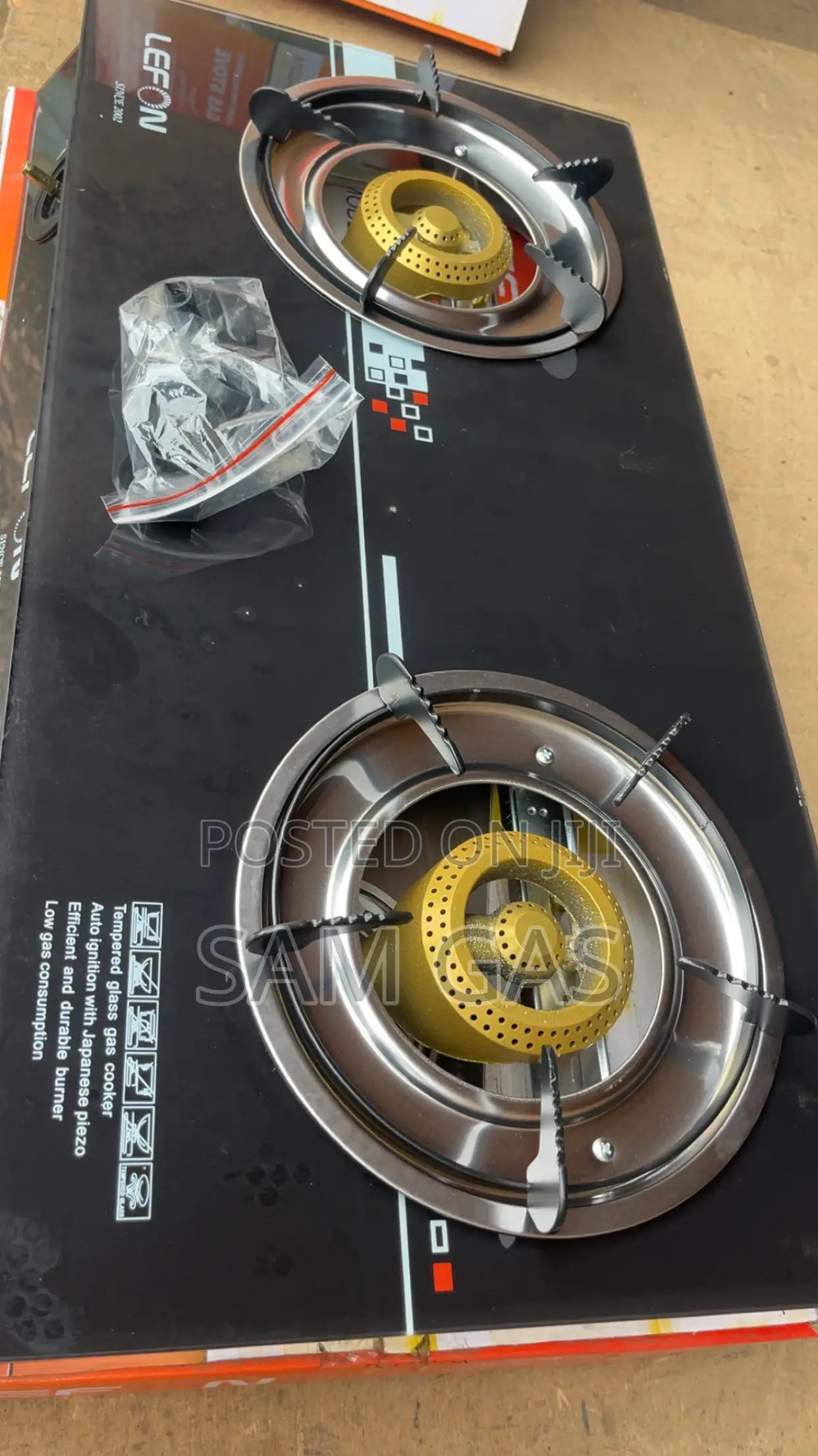 Glass 2 Burner Automatic Stove
