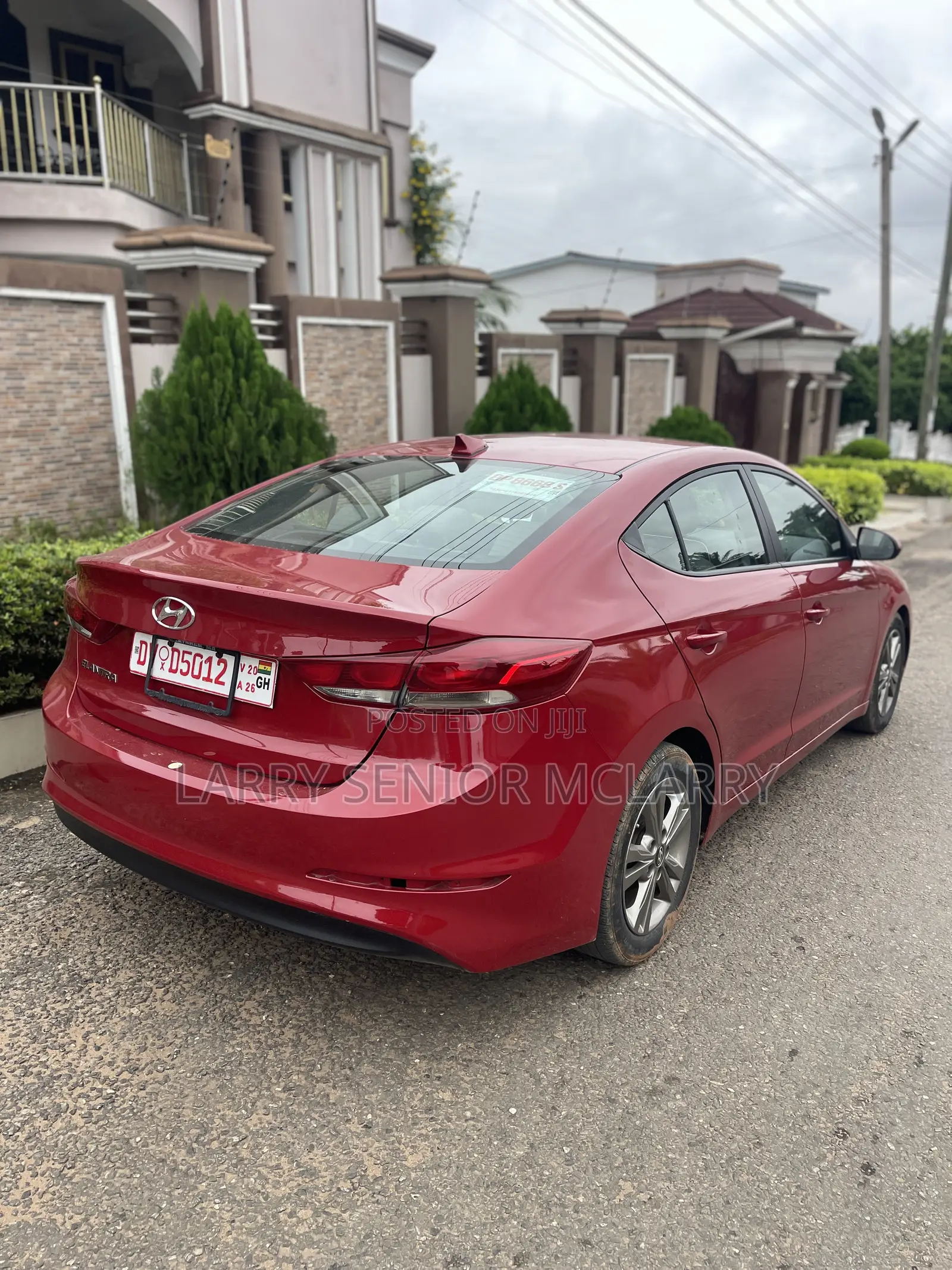 Hyundai Elantra 2017 Red