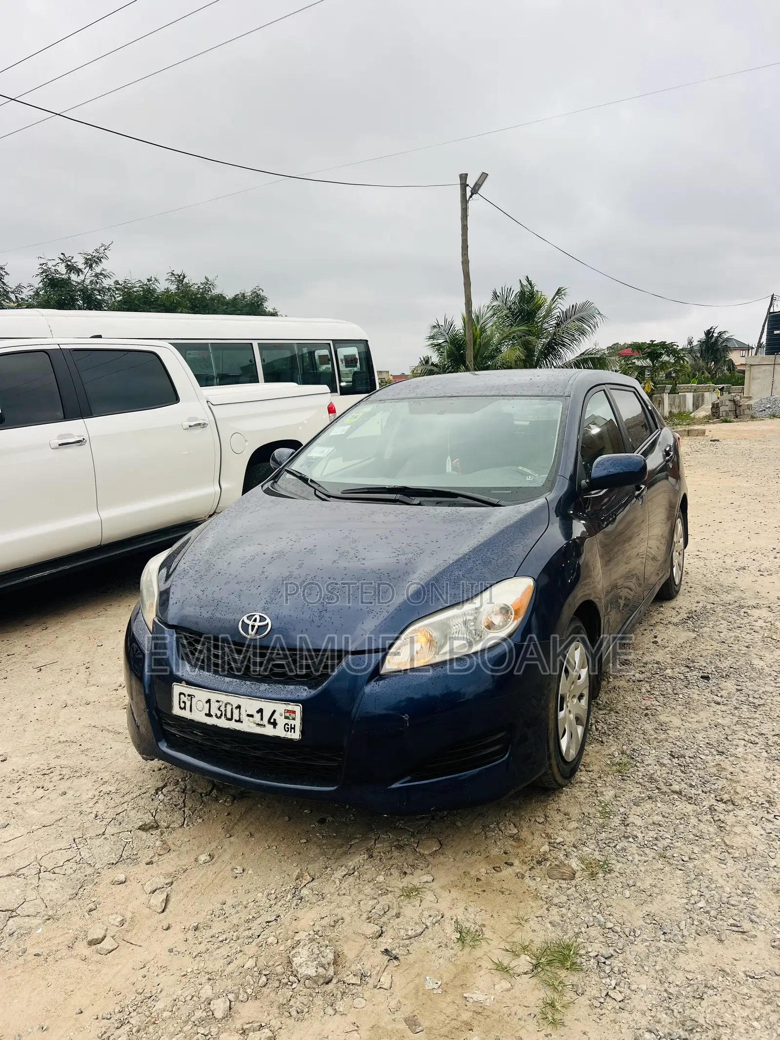Toyota Matrix Hatchback FWD (1.8L 4cyl 5M) 2009 Blue