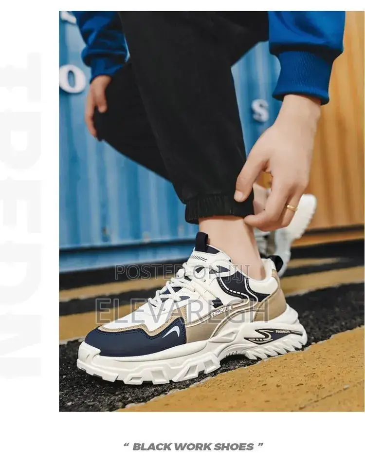 Chunky Sneakers in Size 42
