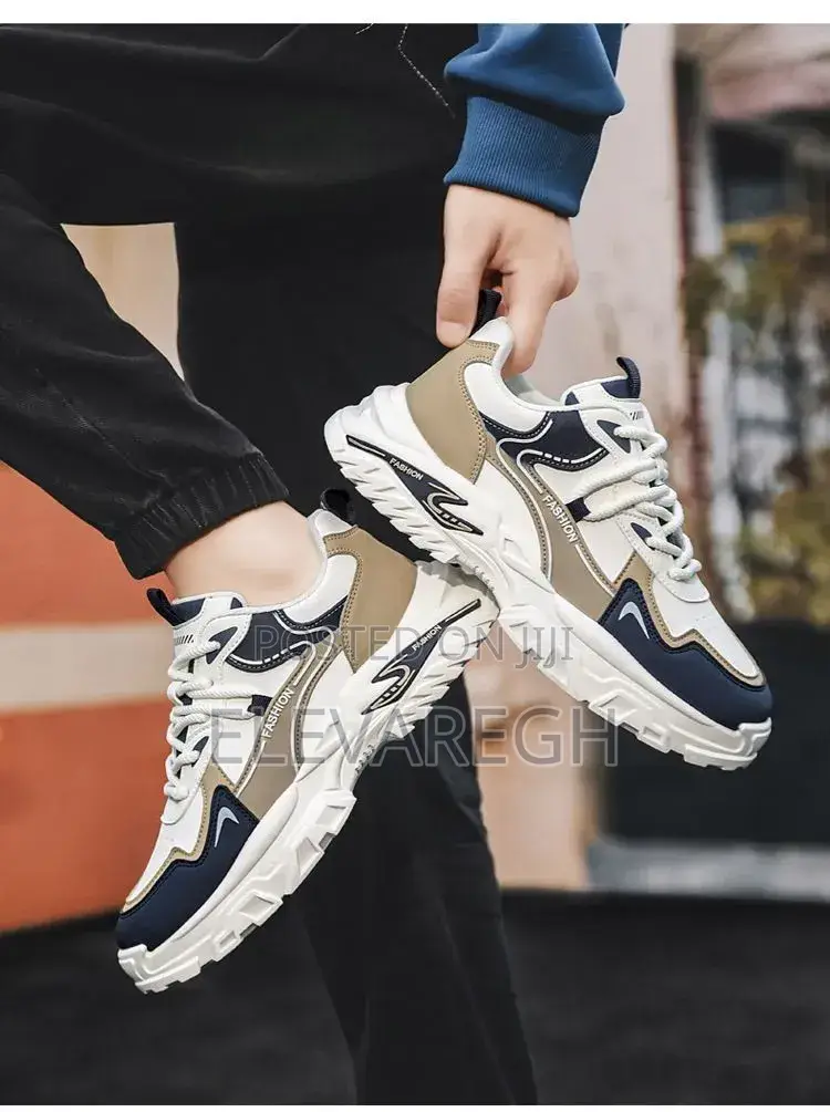 Chunky Sneakers in Size 42