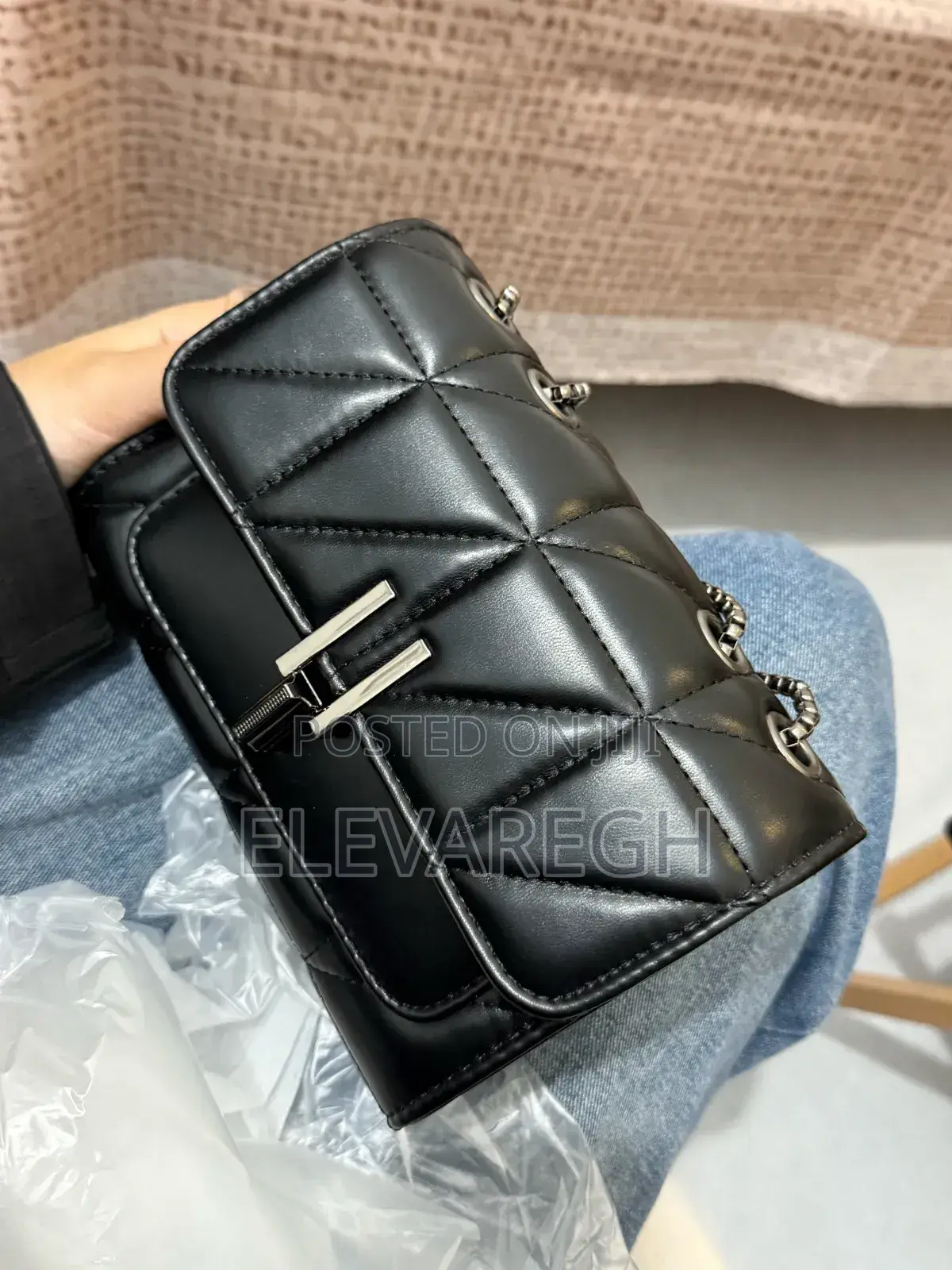 Quilted Chain Strap Bag