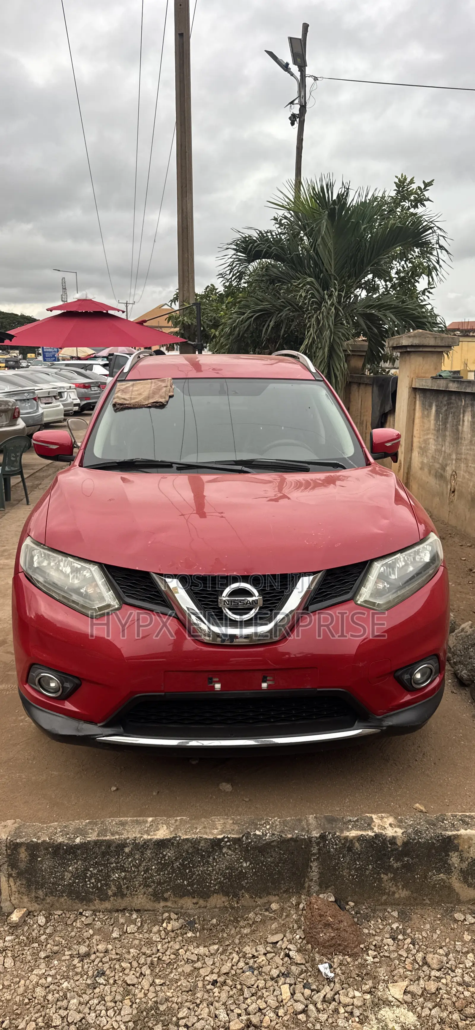 Nissan X-Trail 2.0 Petrol AWD 2014 Red