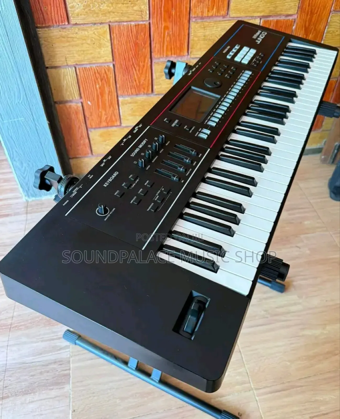 Roland JUNO-D6 Synthesizer Keyboard