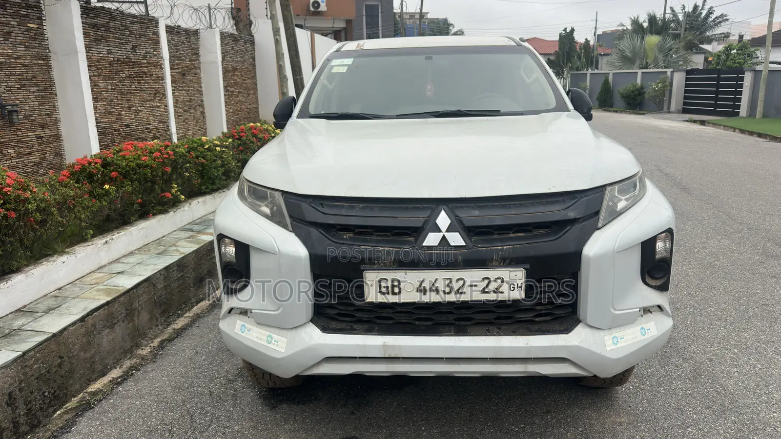 Mitsubishi L200 2022 White