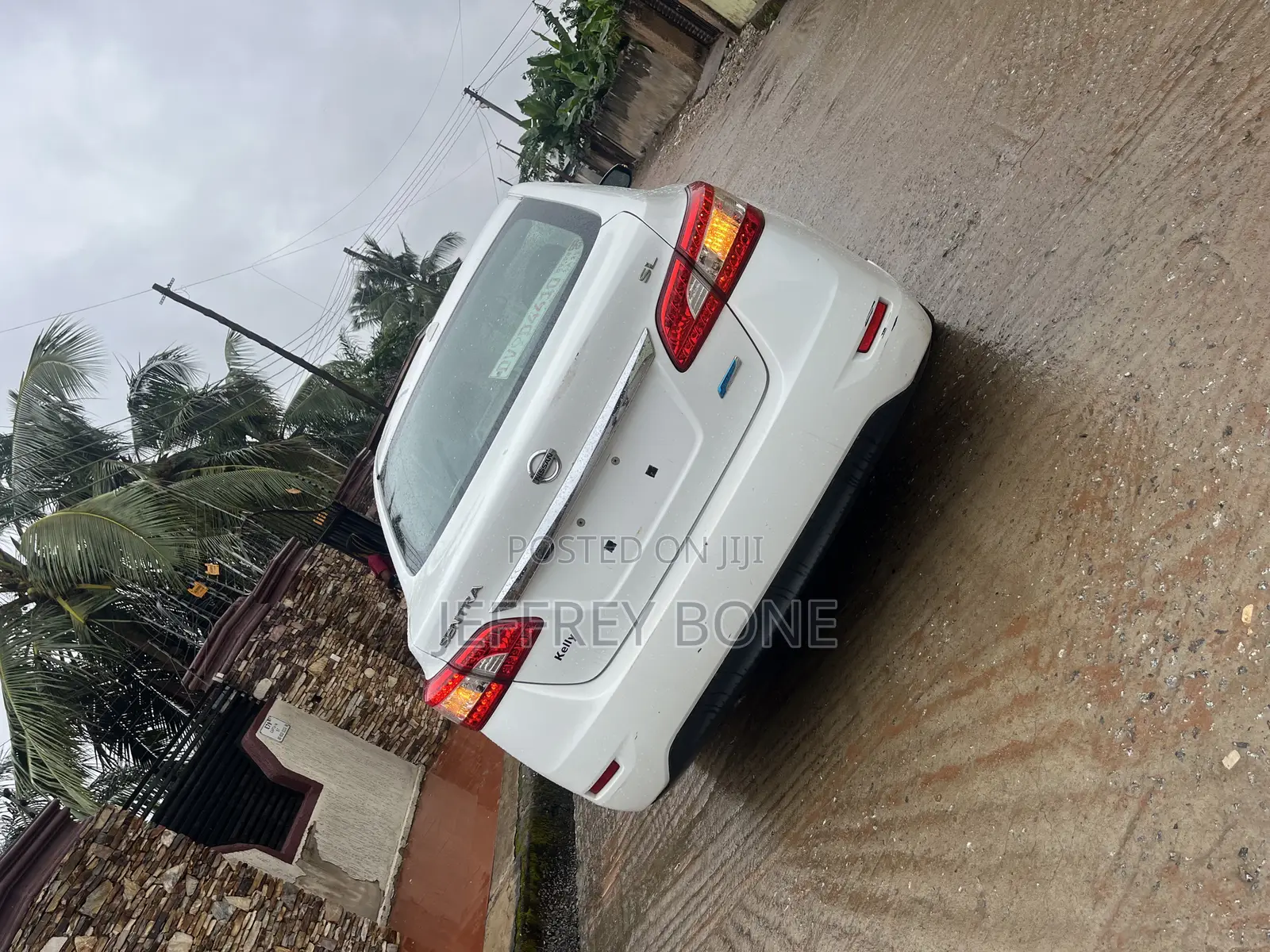 Nissan Sentra S 4dr Sedan (1.8L 4cyl 6M) 2015 White