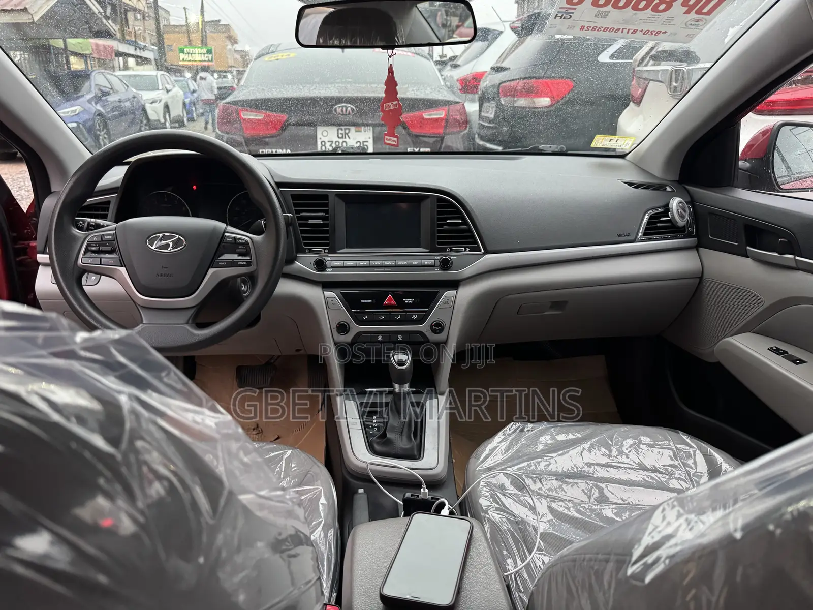 Hyundai Elantra 2017 Red