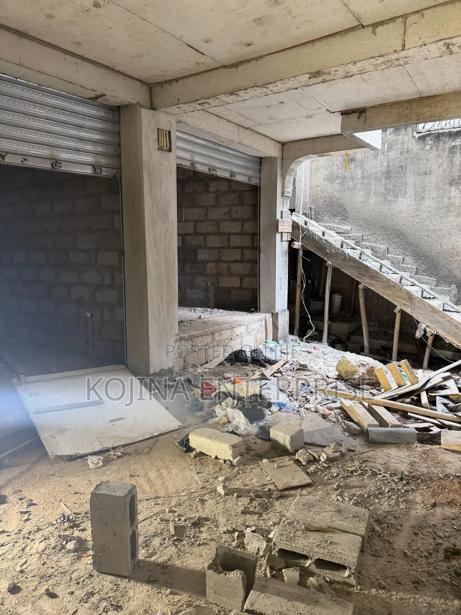 Prime Commercial Shop for Rent – Adum