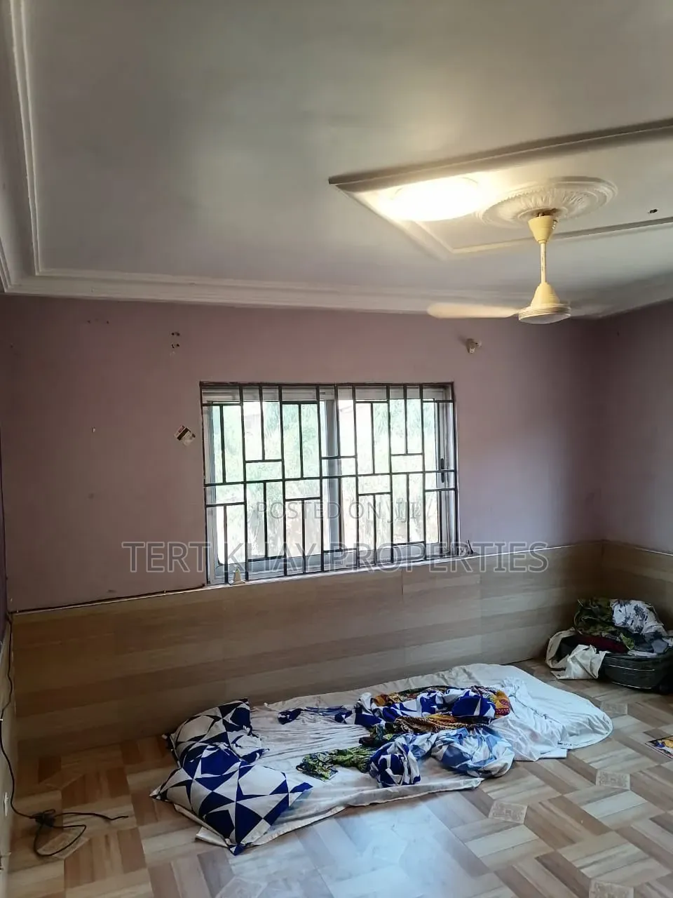 3bdrm House in Kutunse Satellite, Amasaman for sale