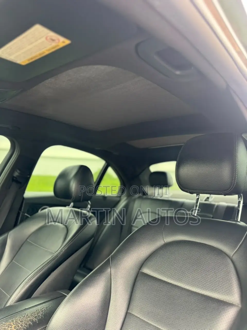 Mercedes-Benz C300 2016 Black