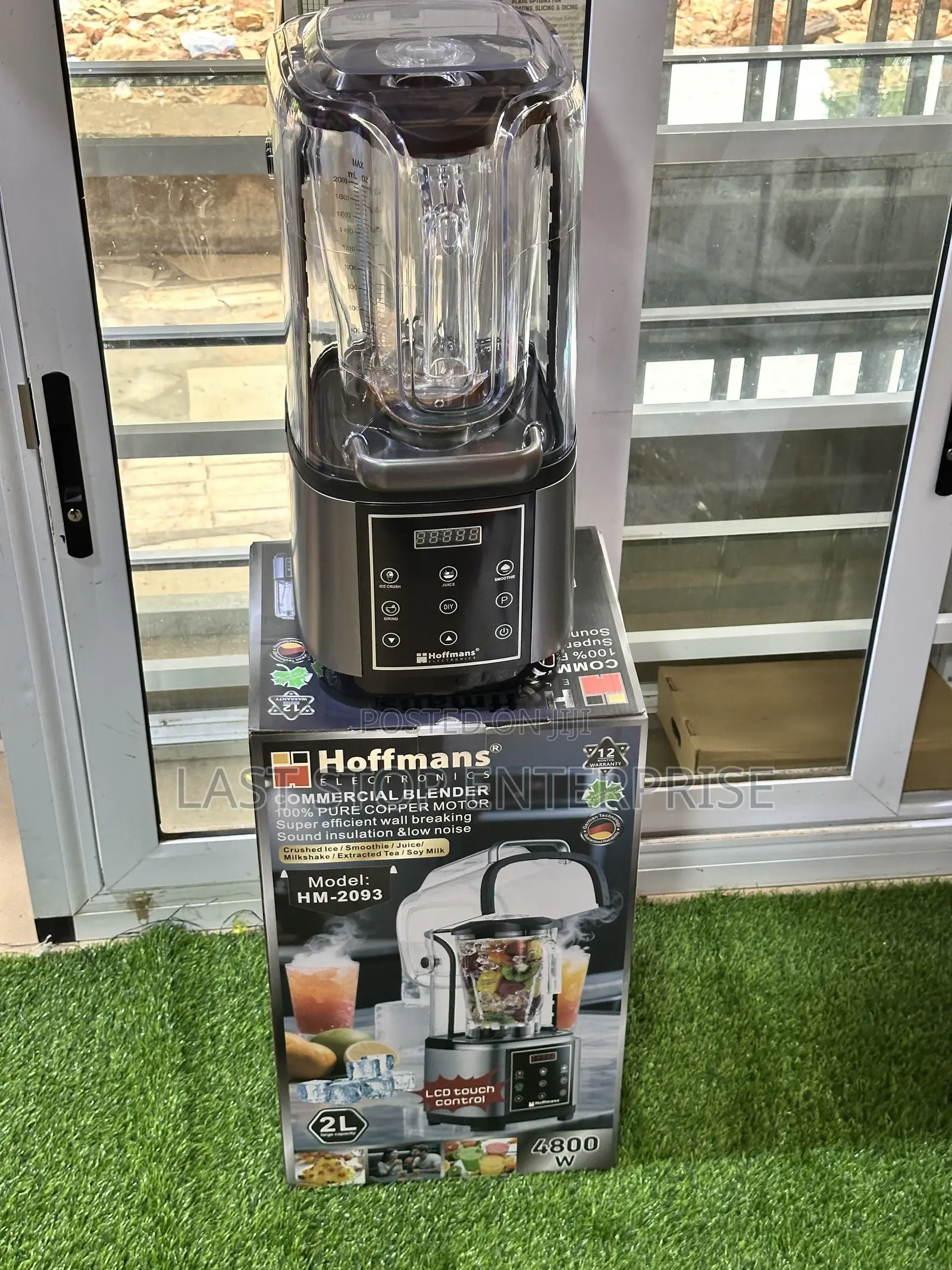 Hoffman’s Soundproof Blender