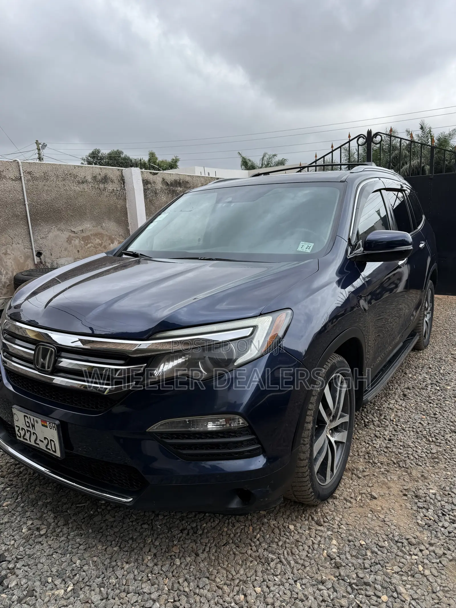 Honda Pilot Touring 4dr SUV 4WD (3.5L 6cyl 9A) 2016 Blue