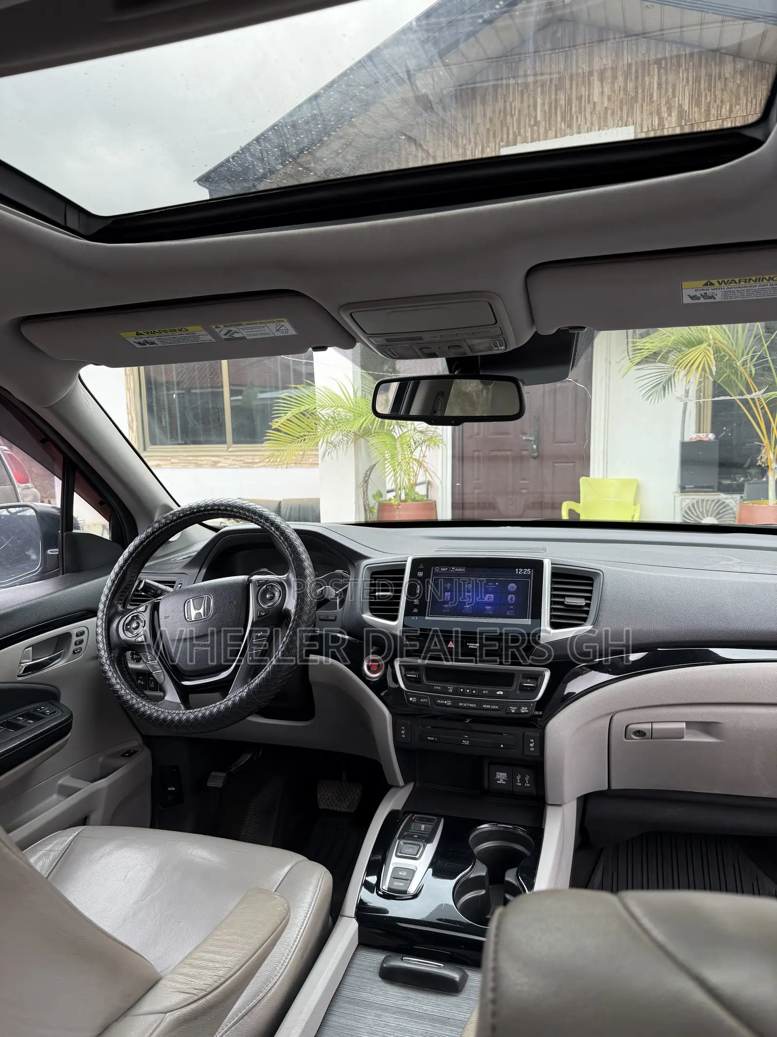 Honda Pilot Touring 4dr SUV 4WD (3.5L 6cyl 9A) 2016 Blue