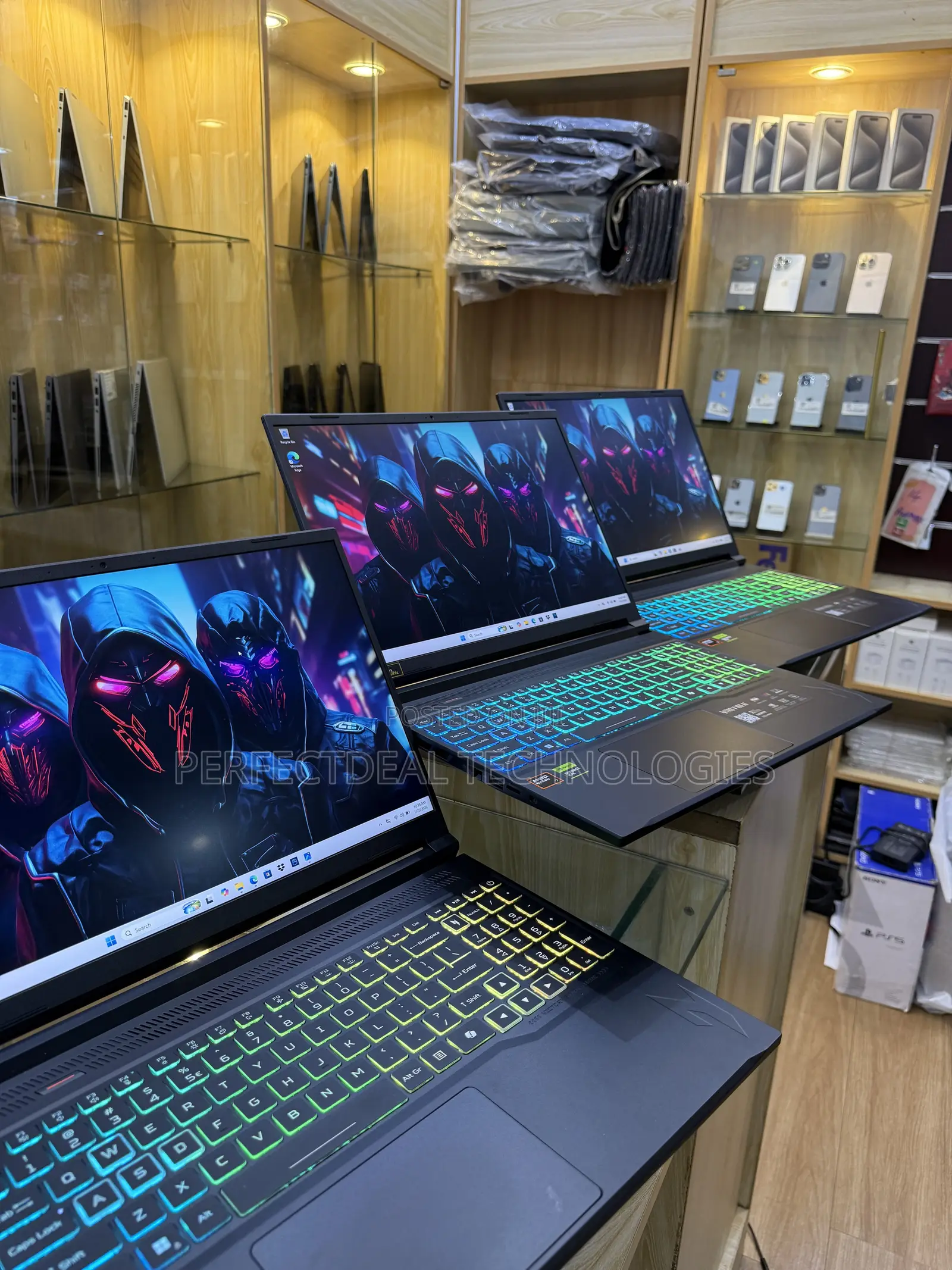 New Laptop Acer Nitro V 16S 32GB AMD Ryzen 7 SSD 1T
