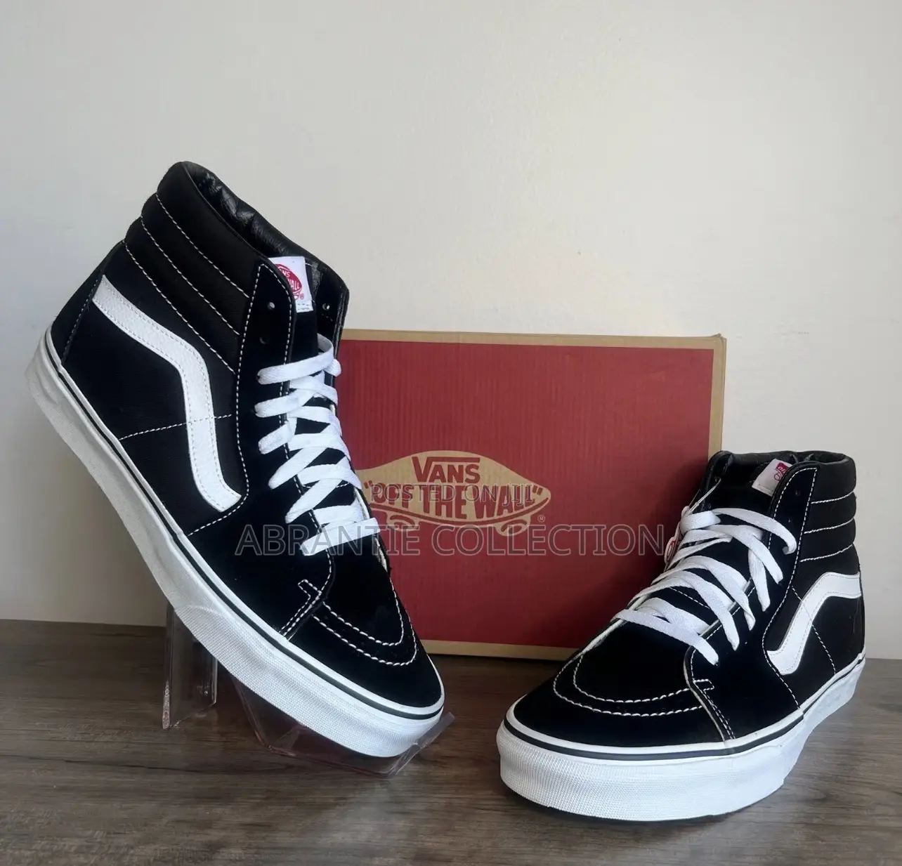 Vans Sk8 Unisex Black/White Available