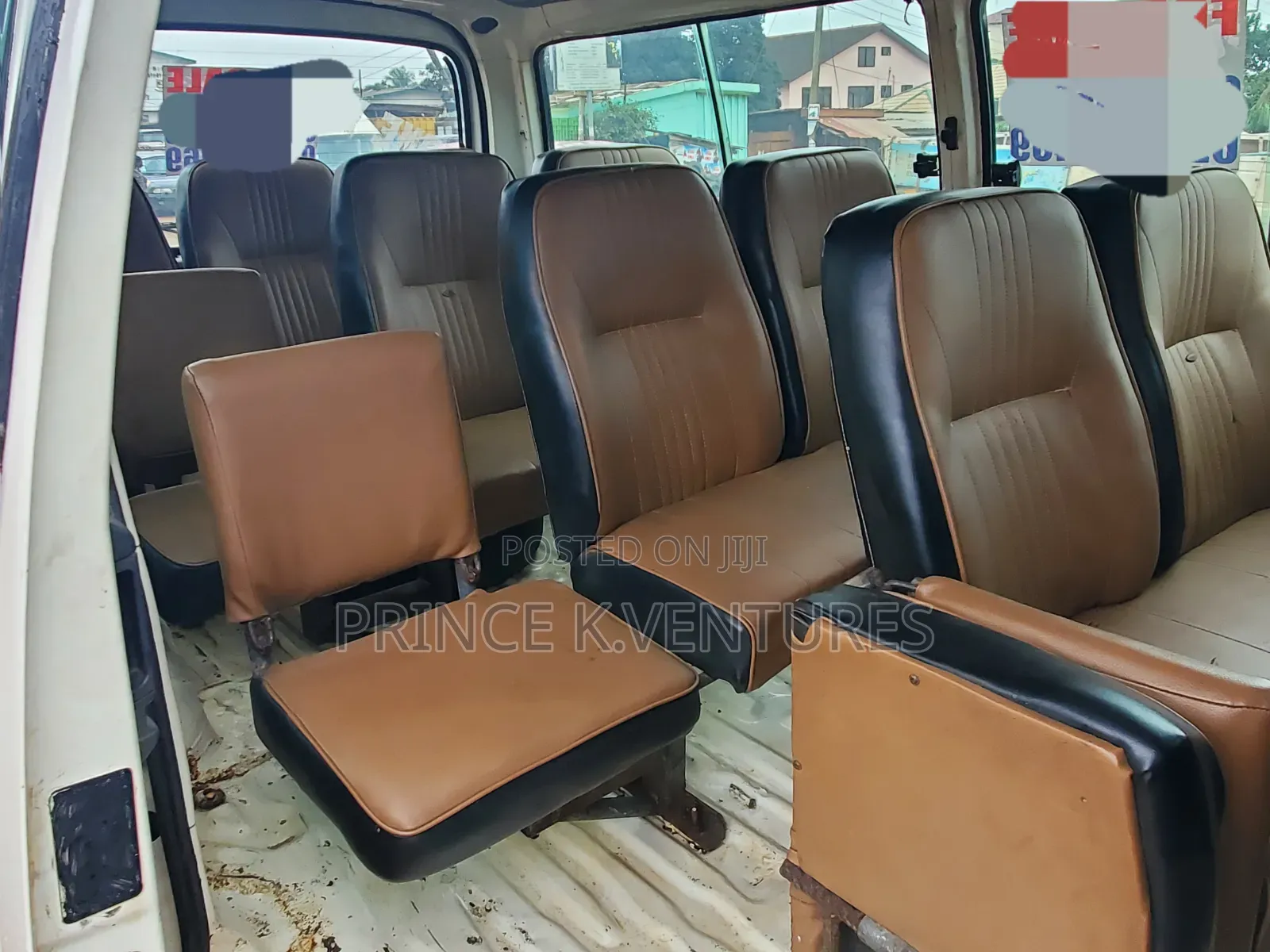 Toyota HiAce 2008 White