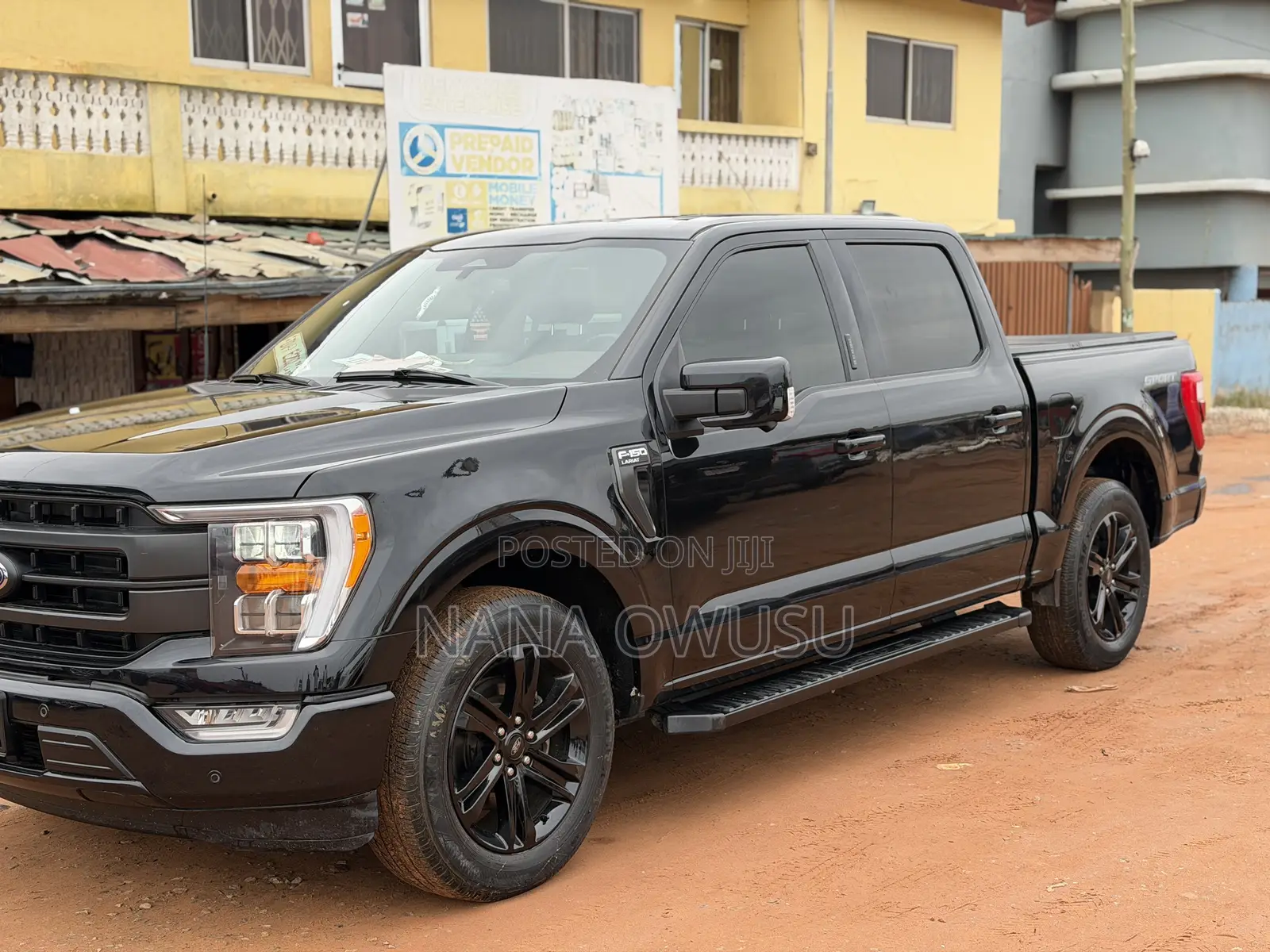 Ford F-150 LARIAT 2021 Black