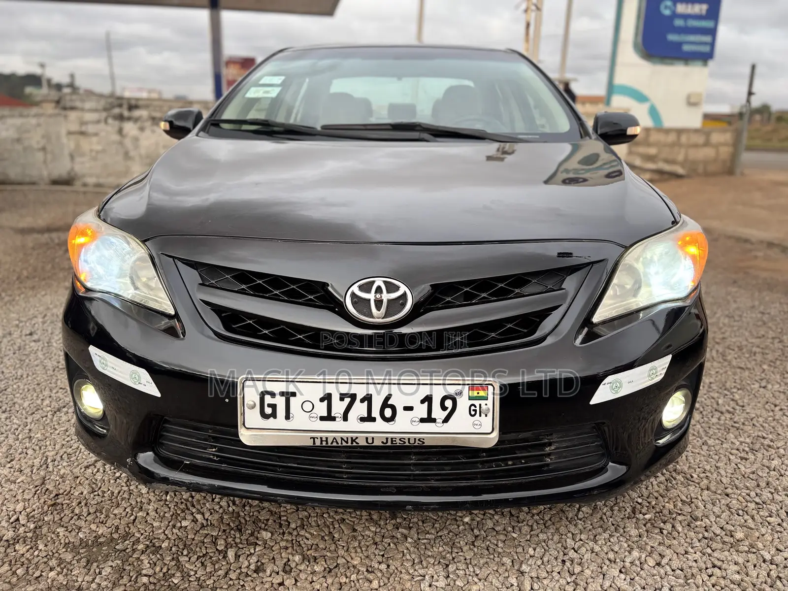 Toyota Corolla LE 4dr Sedan (1.8L 4cyl 4A) 2013 Black