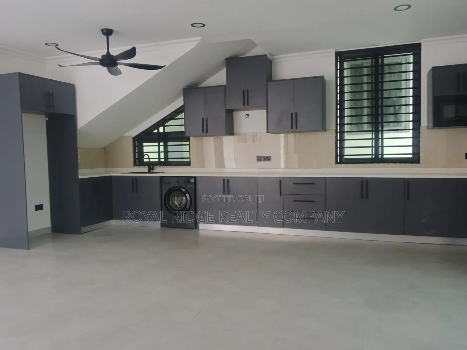 2bdrm Apartment in Manet Close To East, Accra Metropolitan for rent