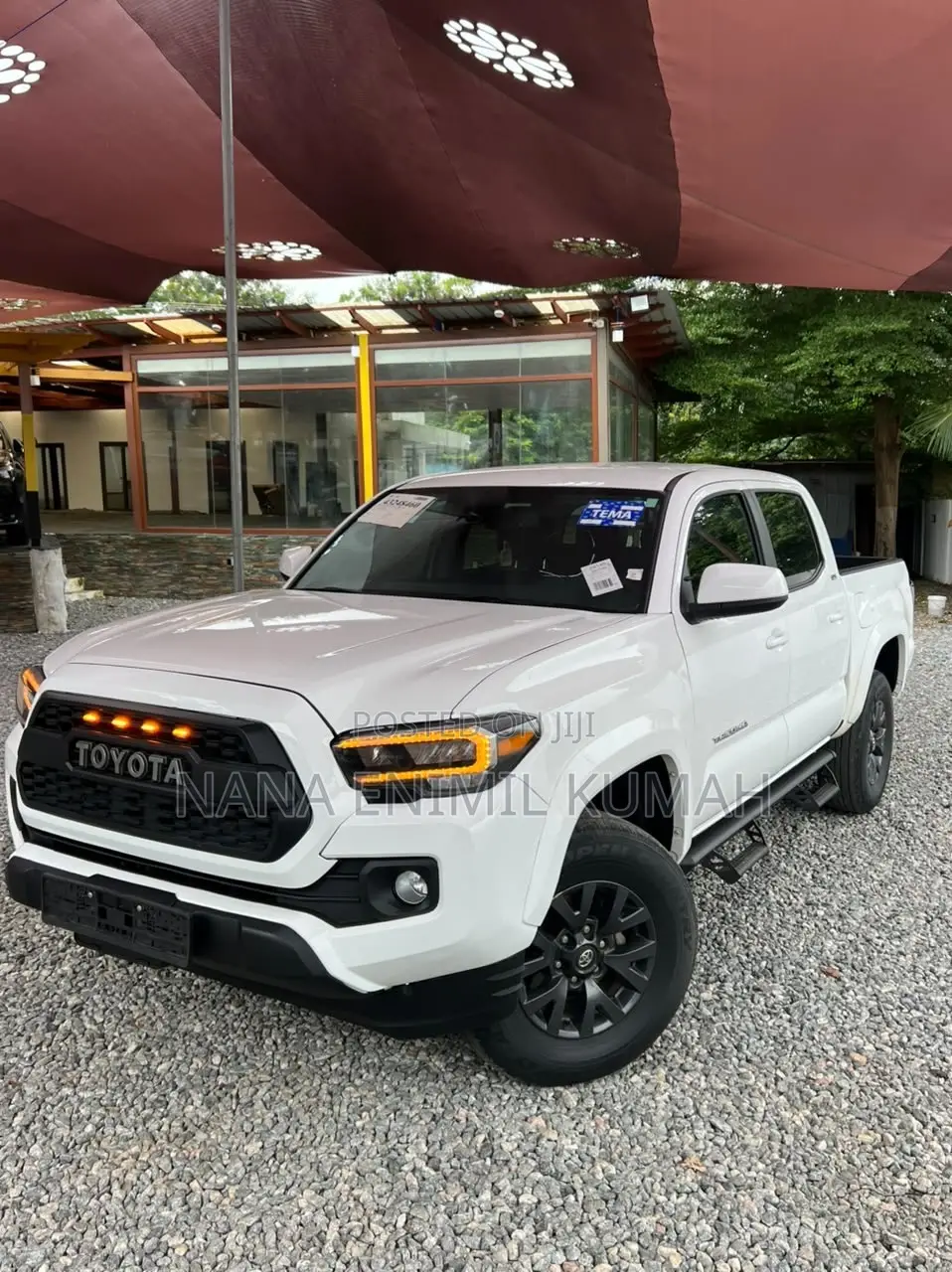 Toyota Tacoma 2023 White