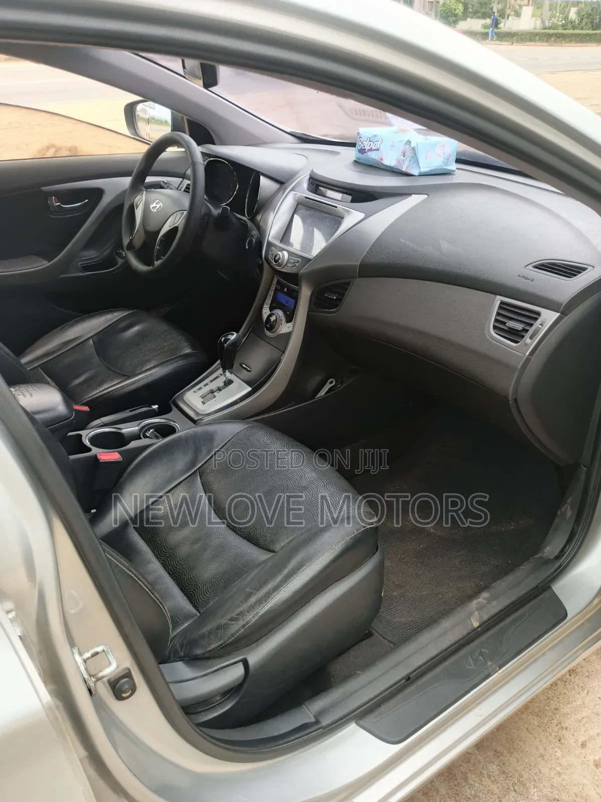 Hyundai Elantra 2013 Silver