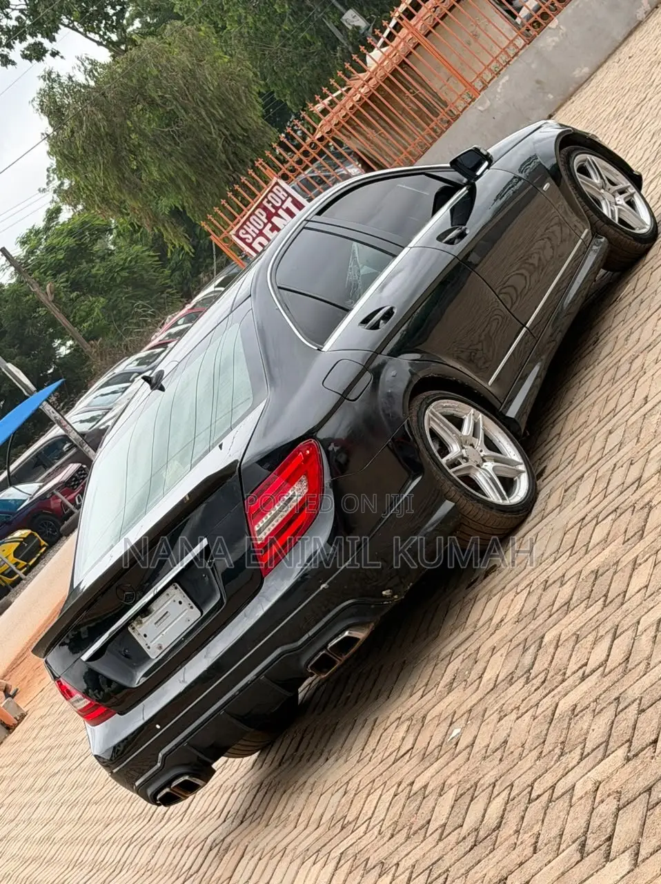 Mercedes-Benz C300 2016 Black