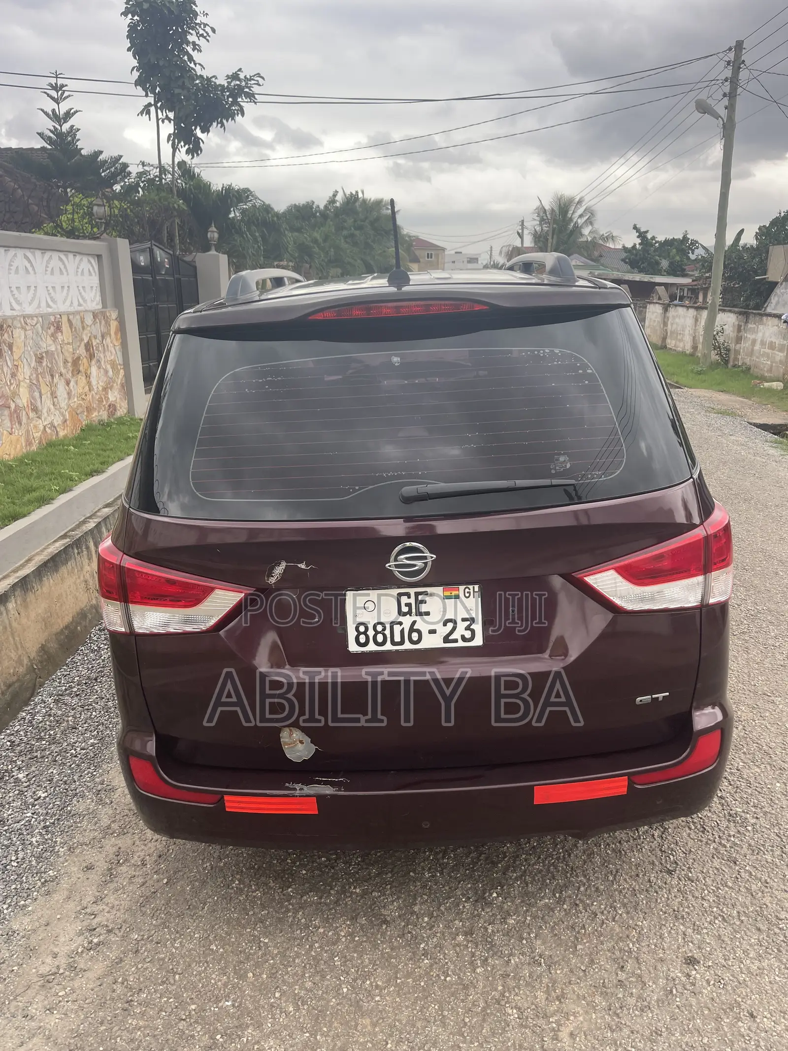 SsangYong Chairman 2013 Brown