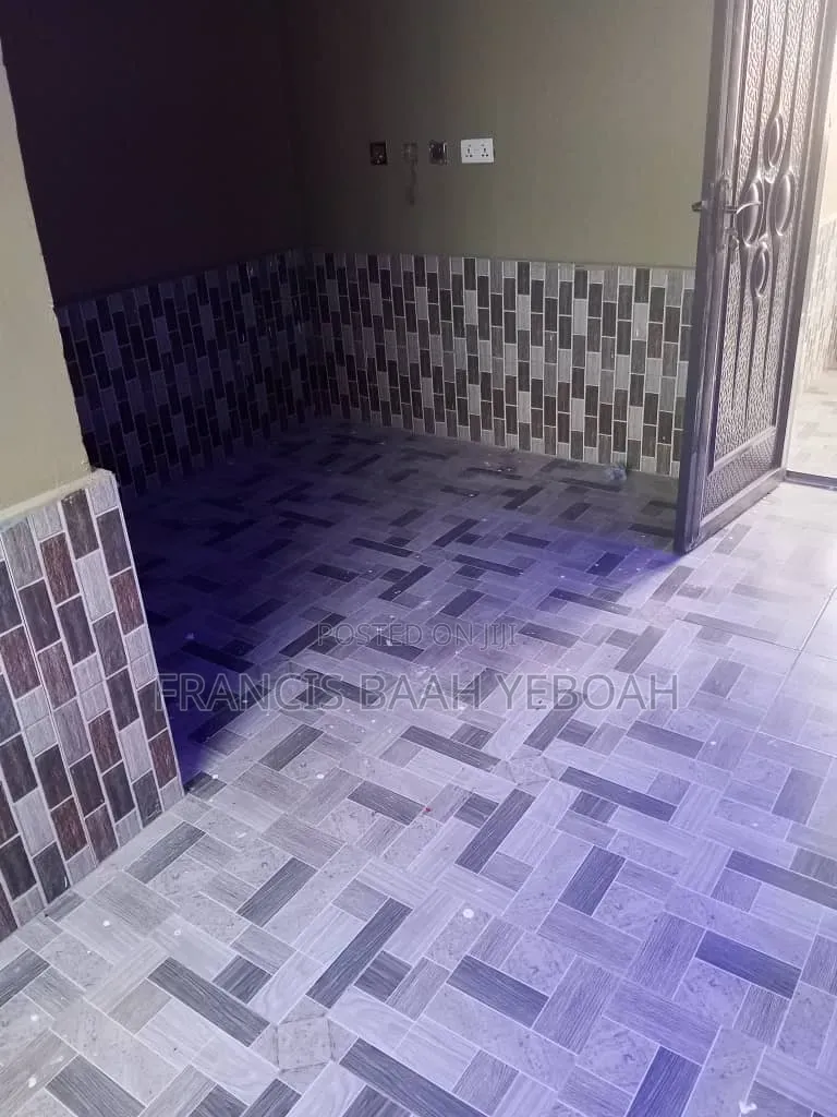 1bdrm Apartment in Shining Star Real, Awutu Senya East Municipal