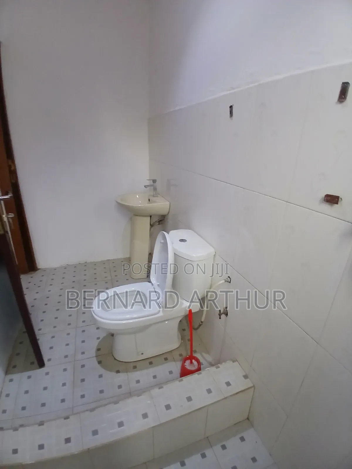 1bdrm Room & Parlour in Bernard Agency, Amasaman for rent