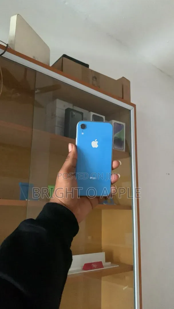 Apple iPhone XR 64 GB Blue