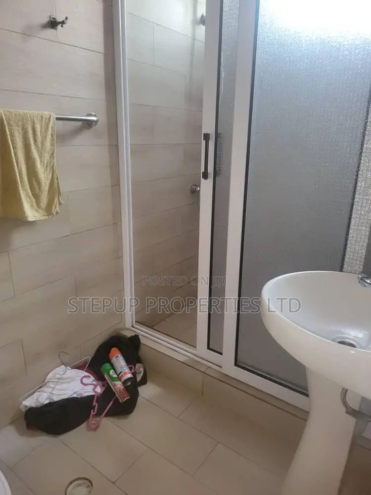 2bdrm Apartment in Ogbojo, East Legon for rent
