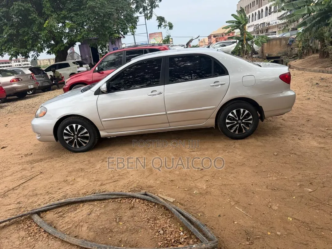 Toyota Corolla 2007 Gold