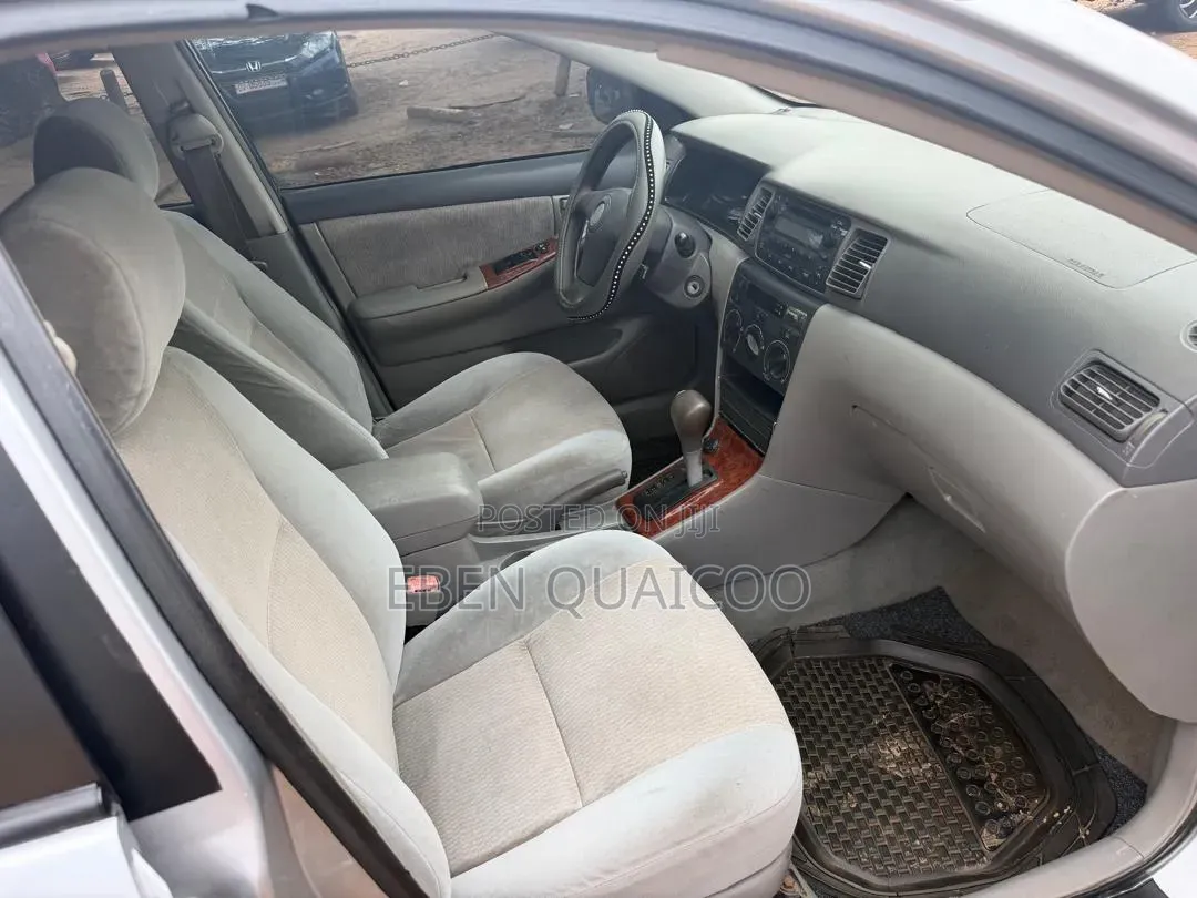 Toyota Corolla 2007 Gold