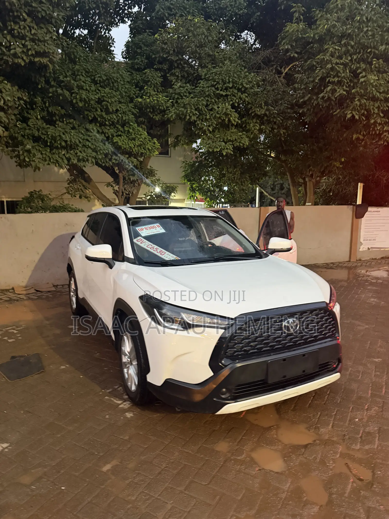 Toyota Corolla Cross 2.0 Petrol FWD 2022 White