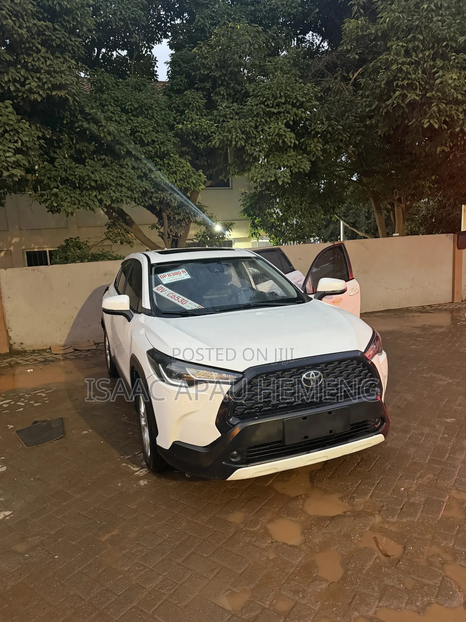 Toyota Corolla Cross 2.0 Petrol FWD 2022 White