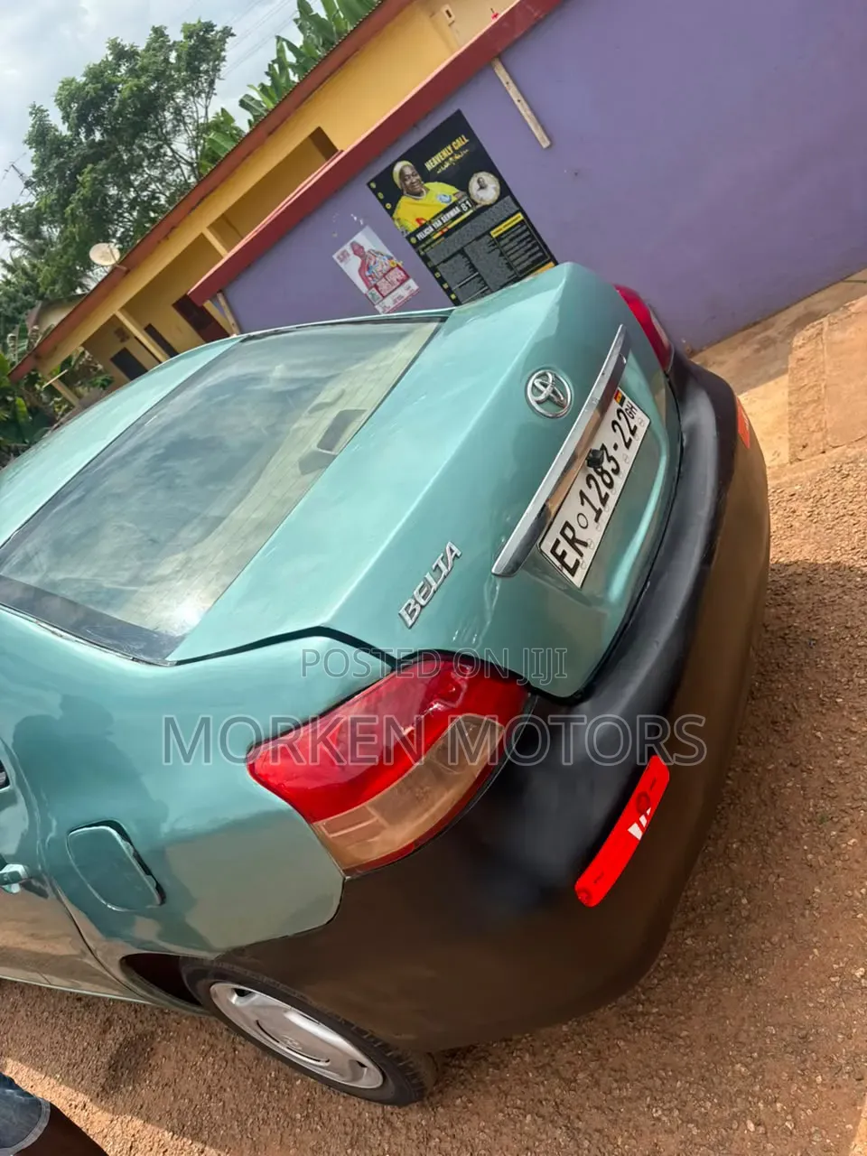 Toyota Belta 2009 Blue