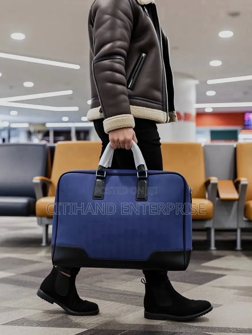 Classy Duffel Bag - Strong Stylish!!