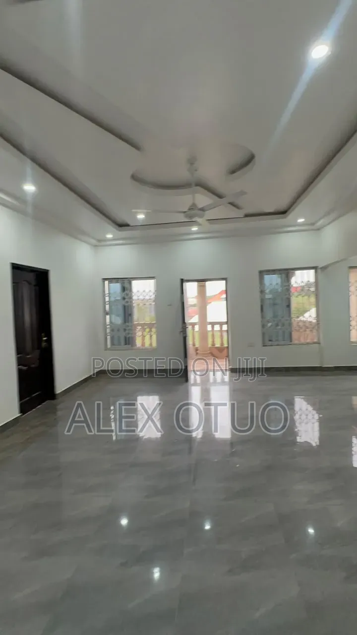 3bdrm Apartment in Alex Otuo Properties, Kumasi Metropolitan for rent