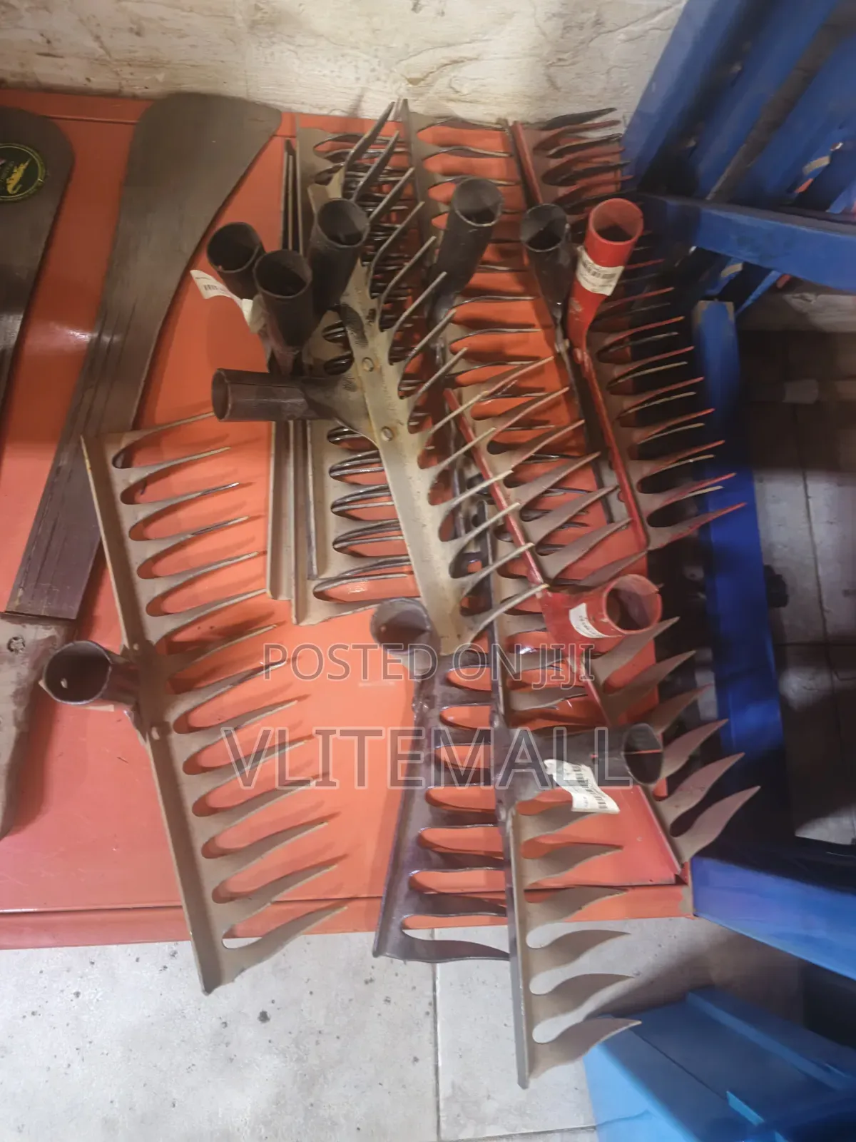 Metal Hand Rake