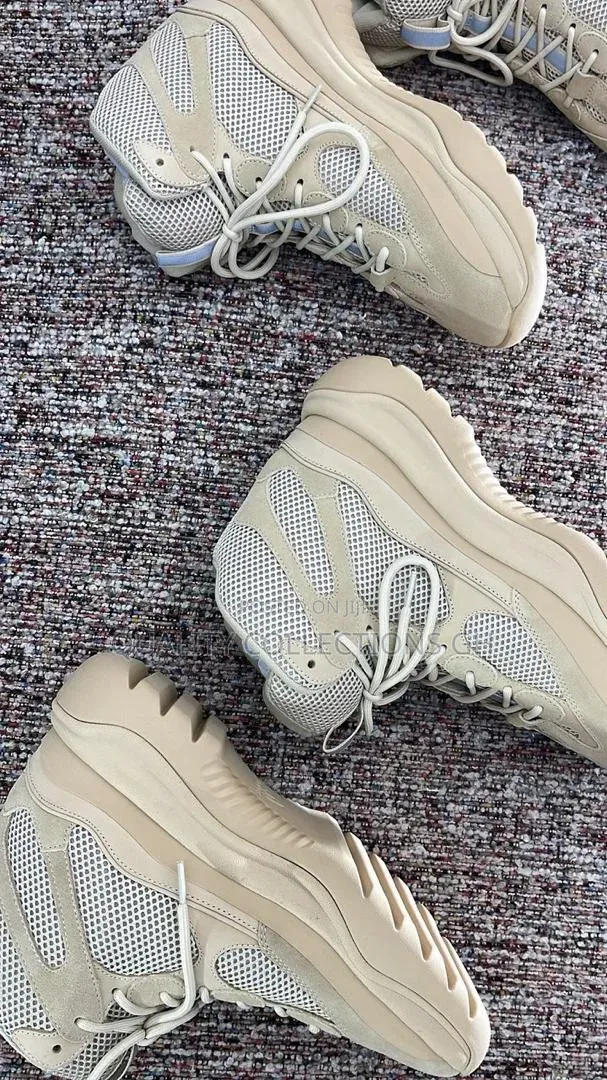 Adidas Yeezy Desert Boots