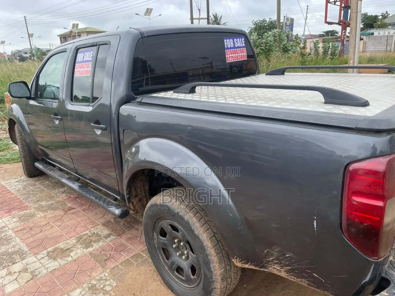 Nissan Navara 3.0 2009 Gray